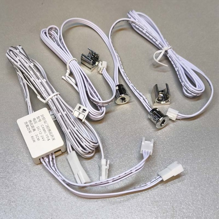 سنسور حرکتی دو چشمی 12 ولت